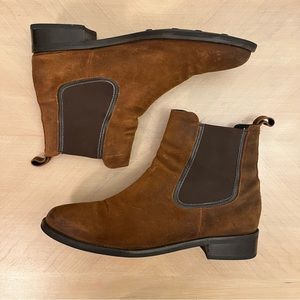 Thursday Boot Co. Suede Chelsea boot women’s size 10.5